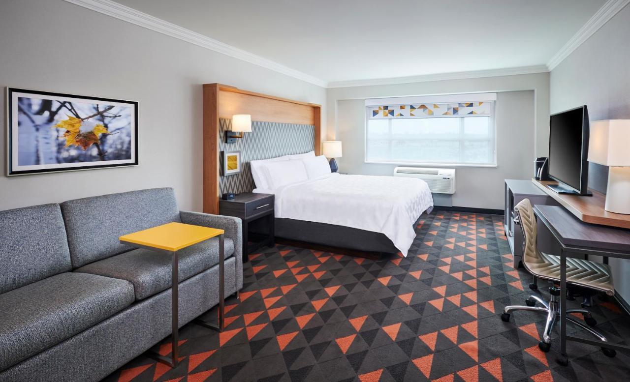 Holiday Inn & Suites Oakville At Bronte By Ihg Exterior foto