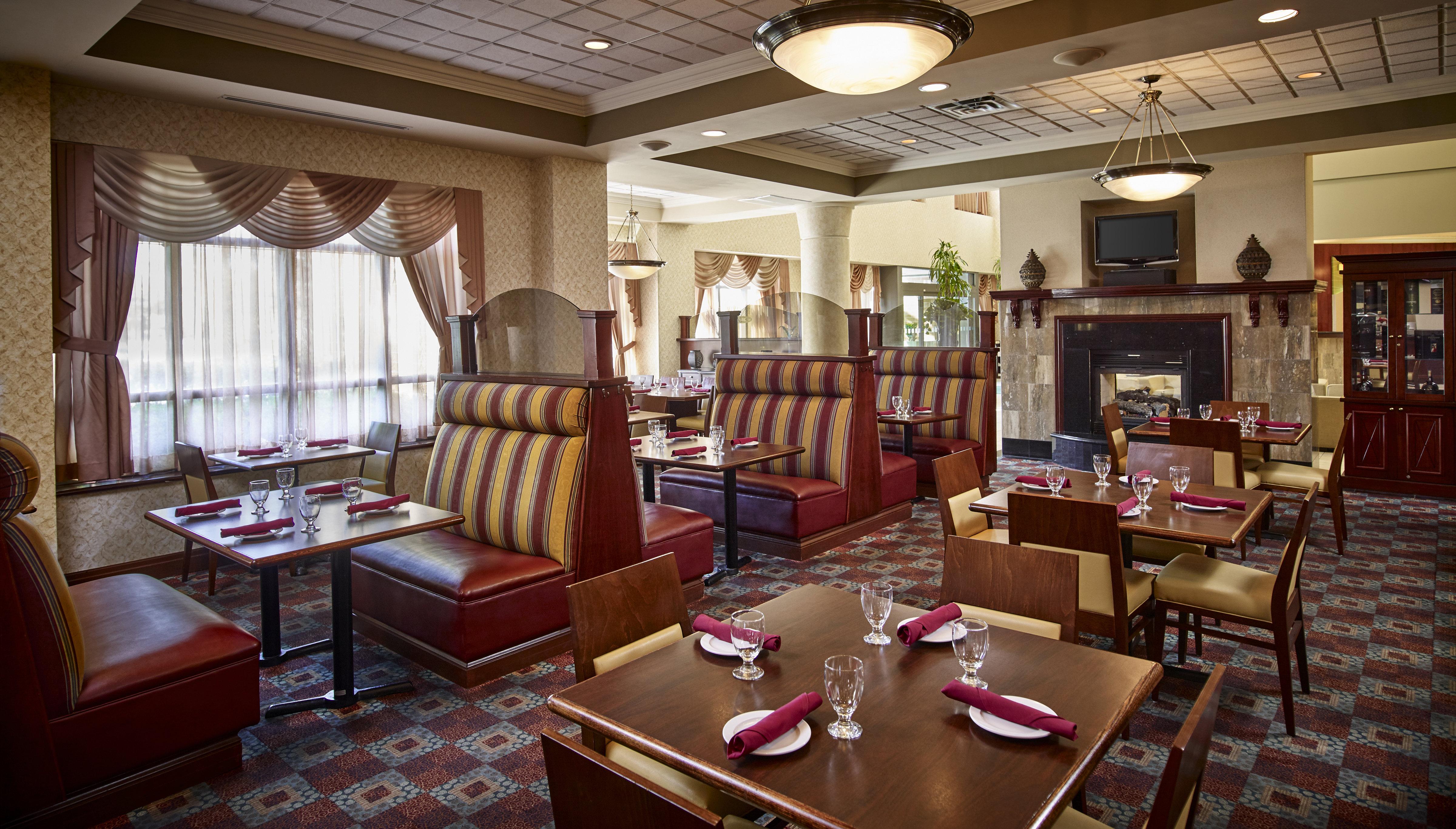 Holiday Inn & Suites Oakville At Bronte By Ihg Exterior foto